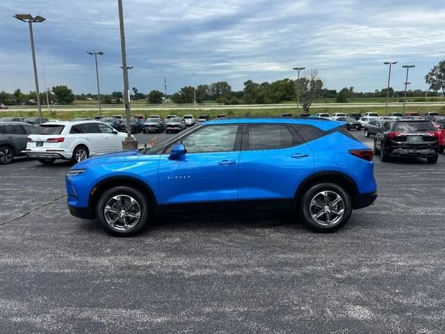 Used 2024 Riptide Blue Metallic Chevrolet 2LT image 2
