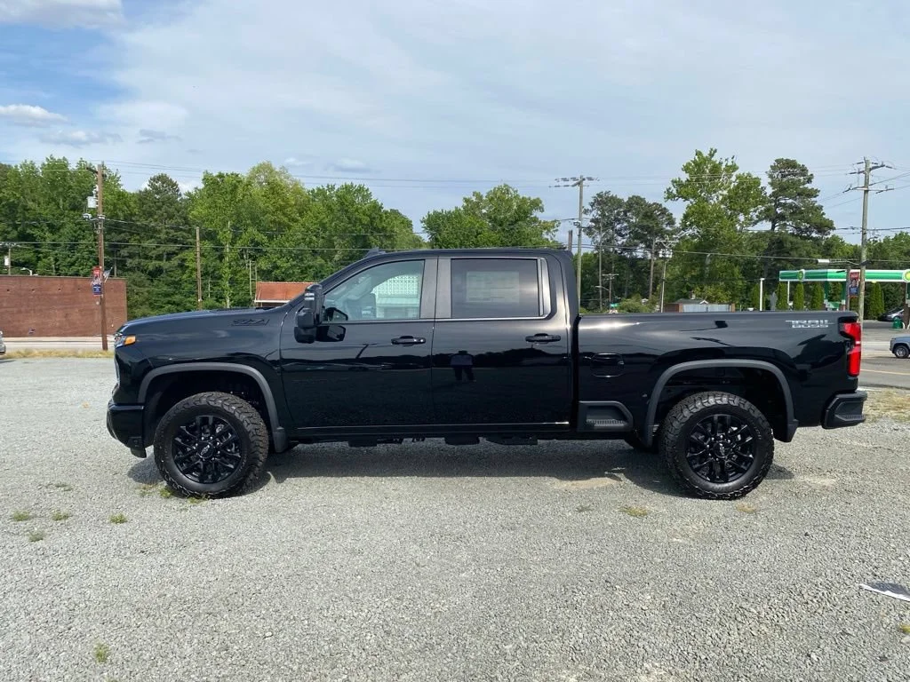 New 2026 Black Chevrolet LT image 6