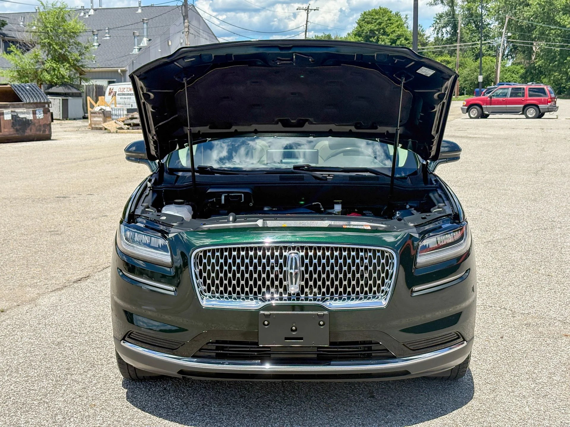 Used 2021 Green Lincoln Reserve image 35