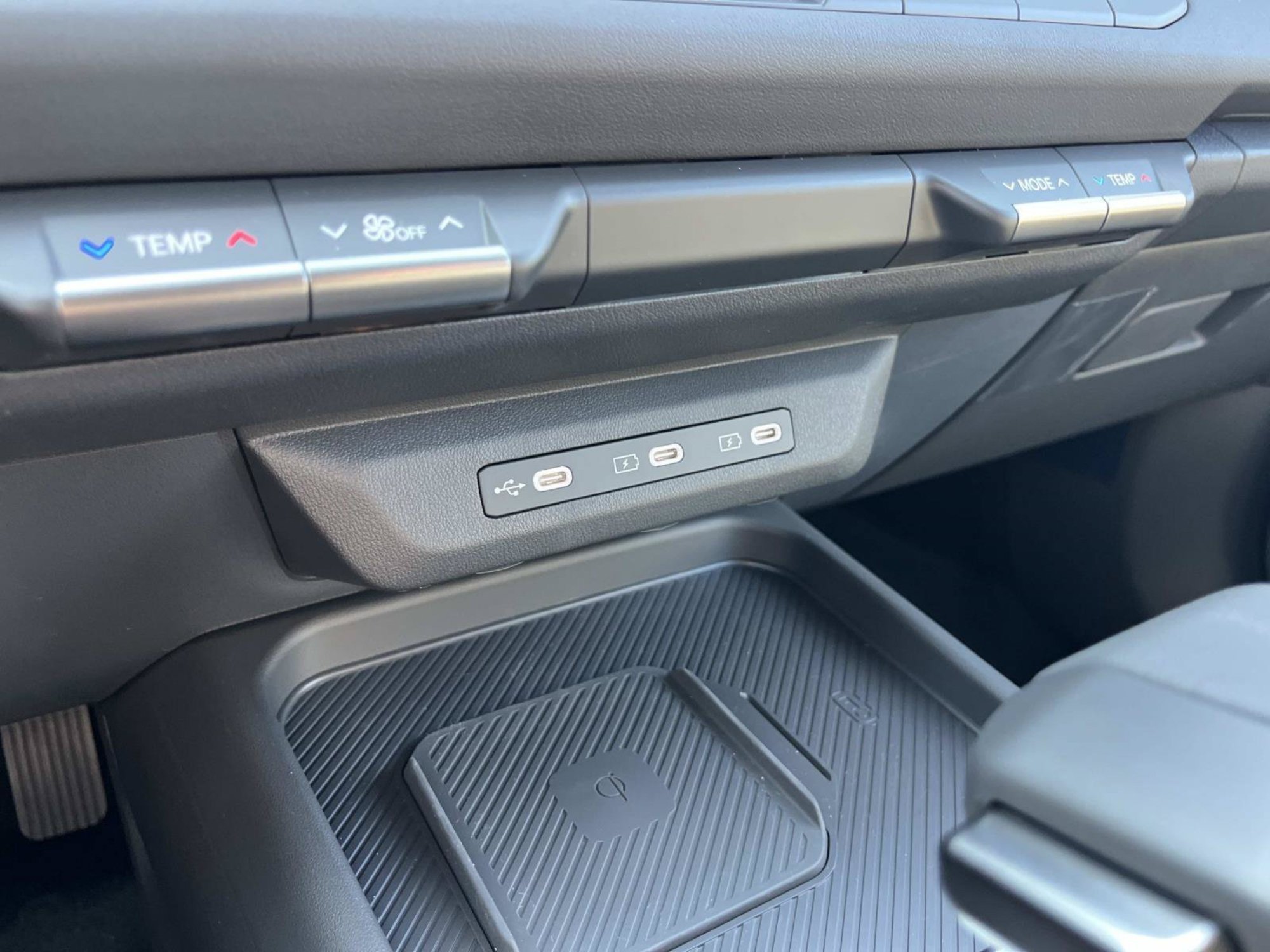 New 2027 Aurora Black Pearl Kia X-Line S image 24