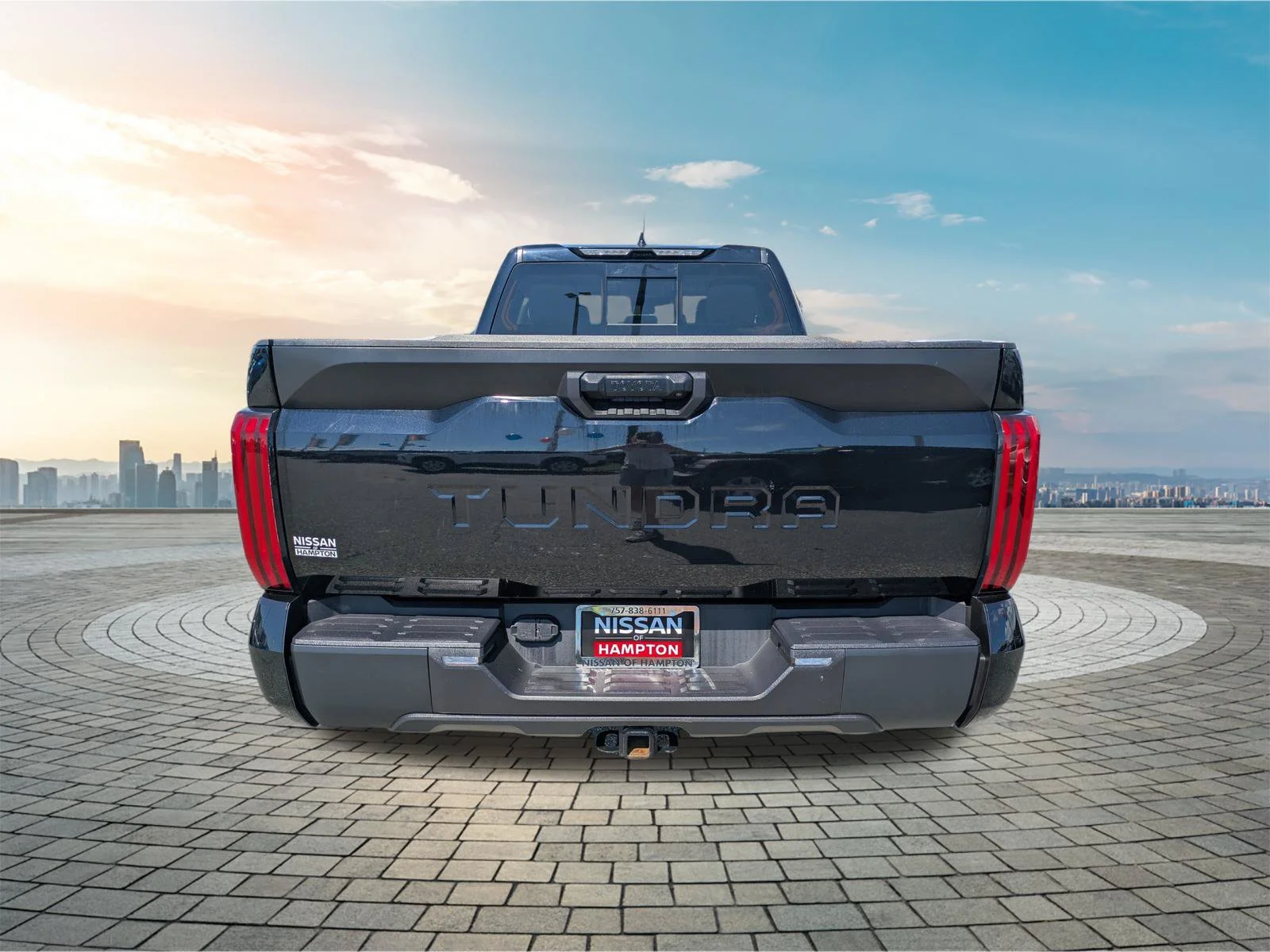 Used 2023 Midnight Black Metallic Toyota SR image 6