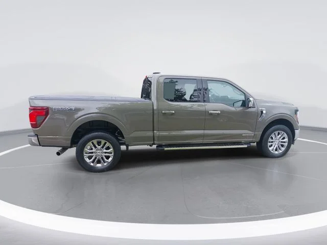 Used 2025 Gray Ford XLT image 6