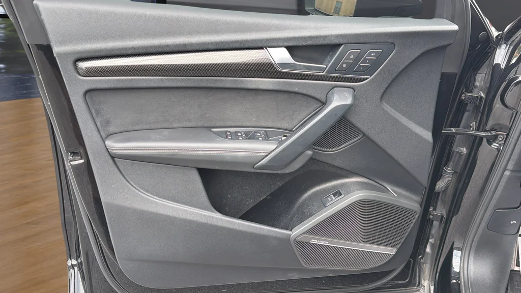 Used 2024  Audi Premium Plus image 20