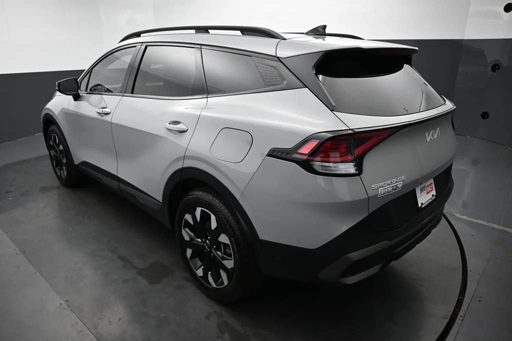 Used 2023 Gray Kia X-Line image 6