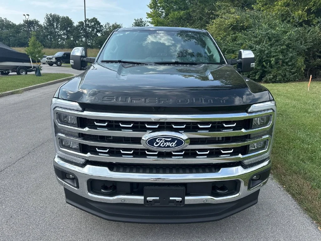 New 2027 Black Ford Lariat image 14