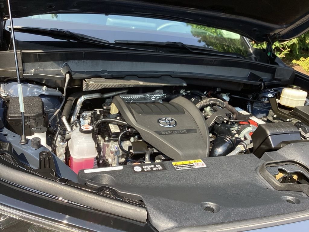 Certified Used 2025 White Toyota Platinum image 26