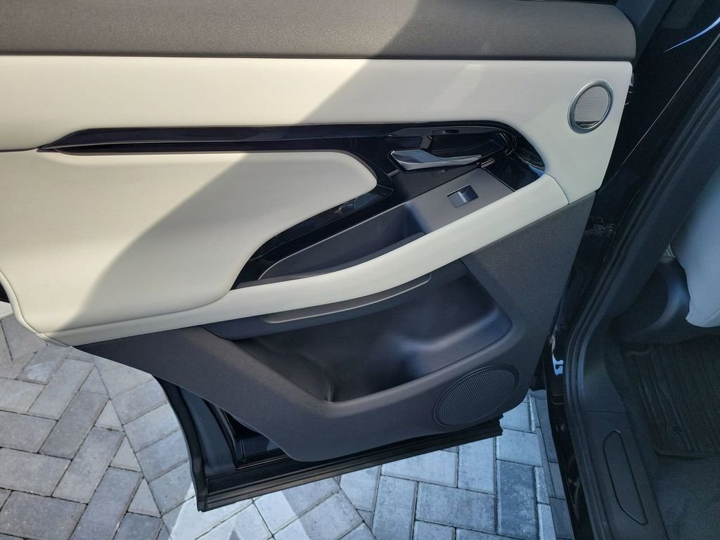 2026 Land Rover Range Rover Evoque S - Photo 22