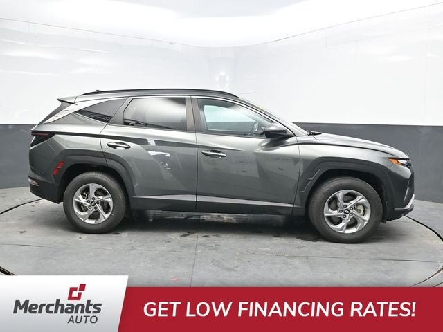 Used 2023 Gray Hyundai SEL image 9