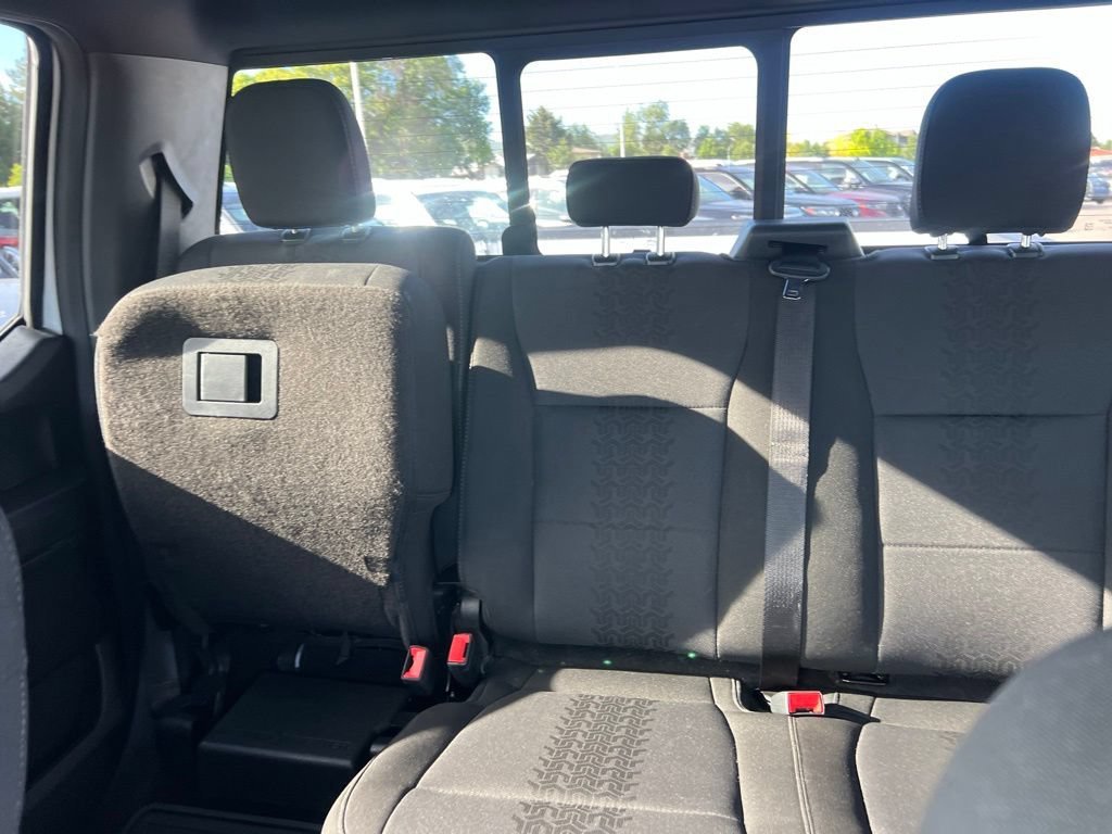 Used 2018 Oxford White Ford XLT image 22