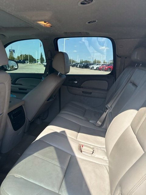Used 2009 White Chevrolet LT image 6