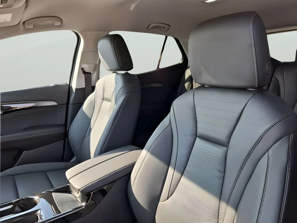 2026 Buick Envision Preferred - Photo 33