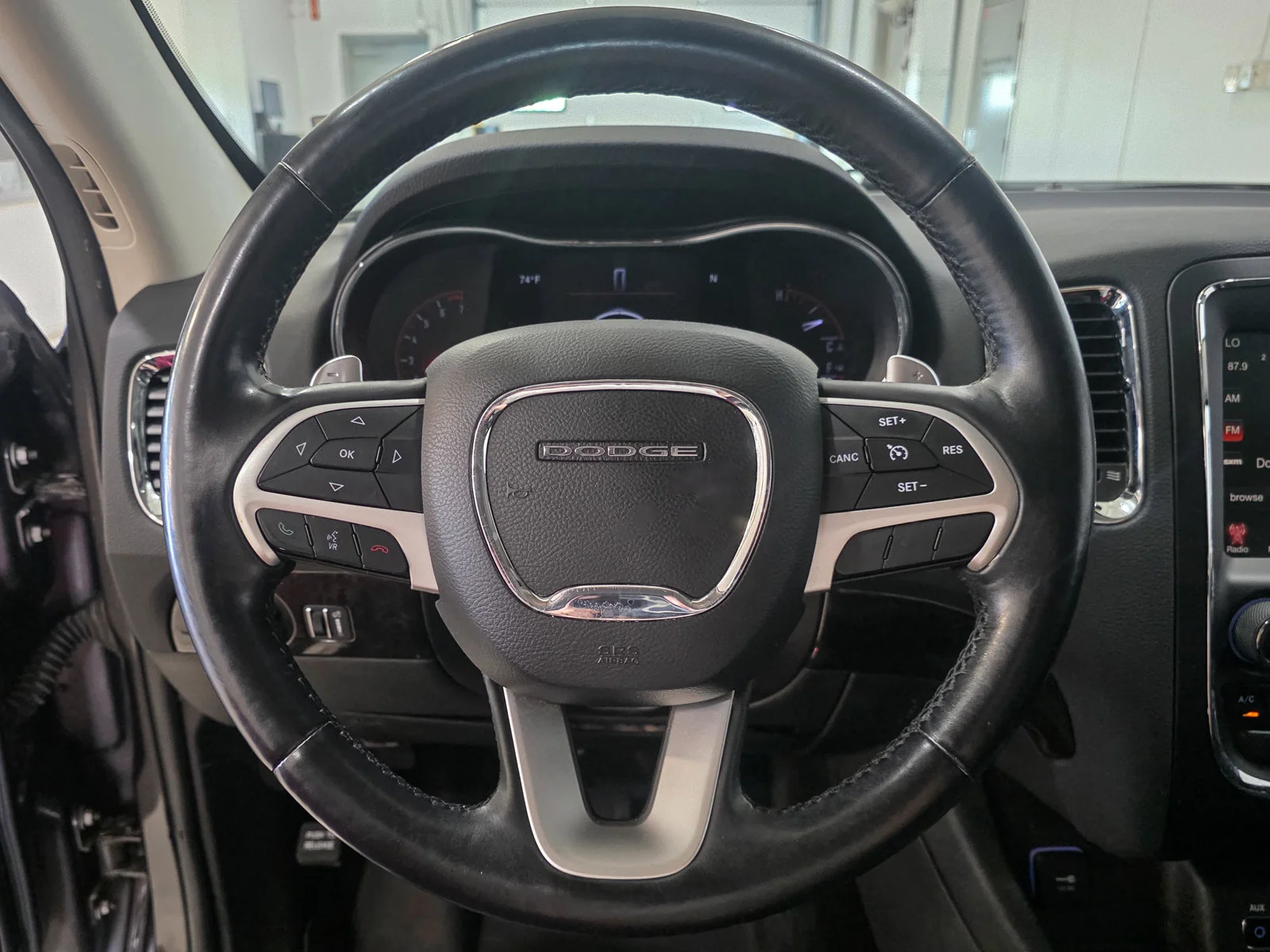Used 2015 Gray Dodge Limited image 34