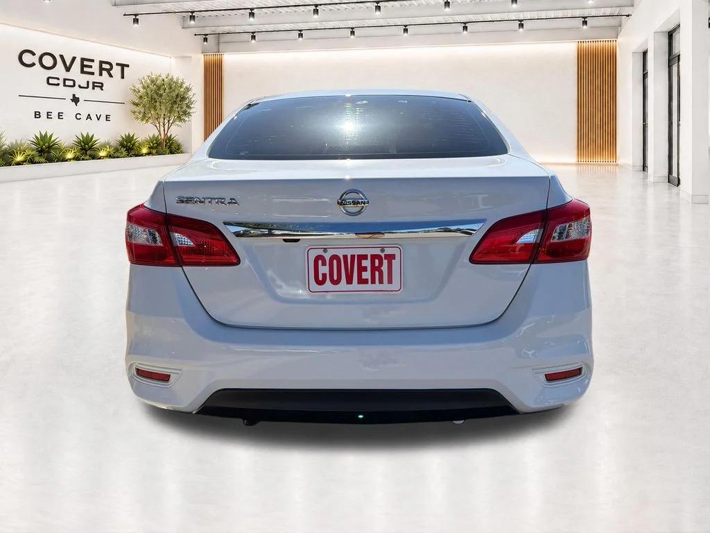 Used 2018 White Nissan S image 10
