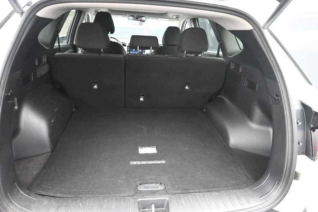 Used 2022 Gray Hyundai SEL Convenience image 11