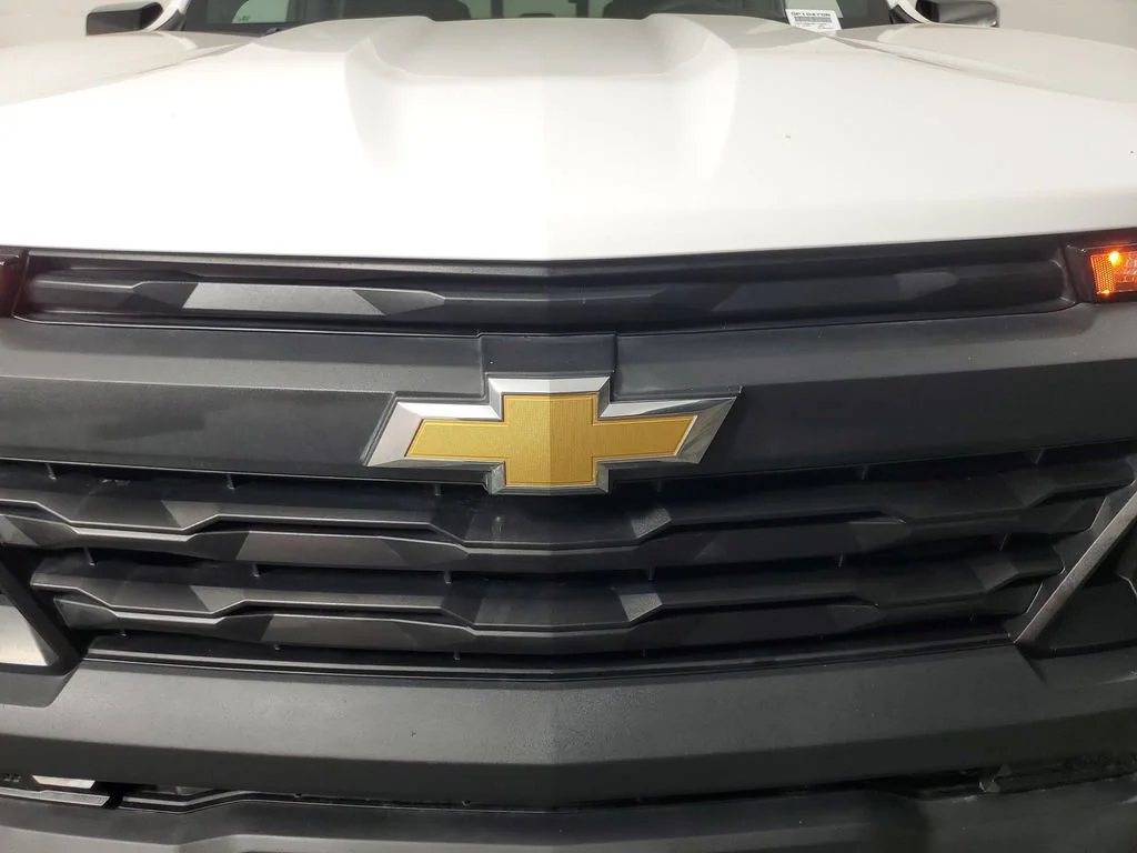 Used 2024 Summit White Chevrolet WT image 10