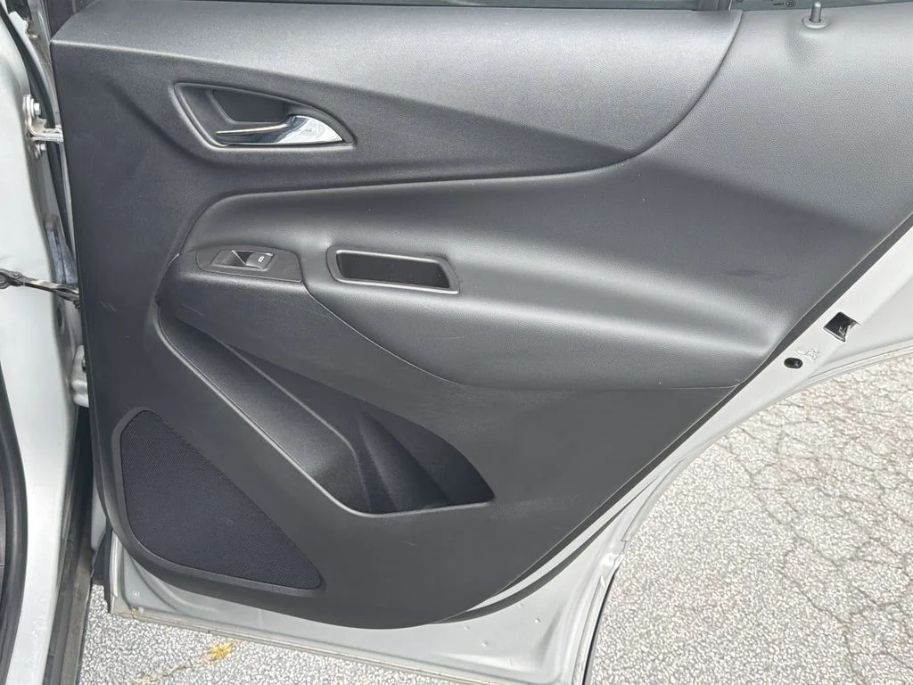 Used 2020 Silver Chevrolet LT image 20