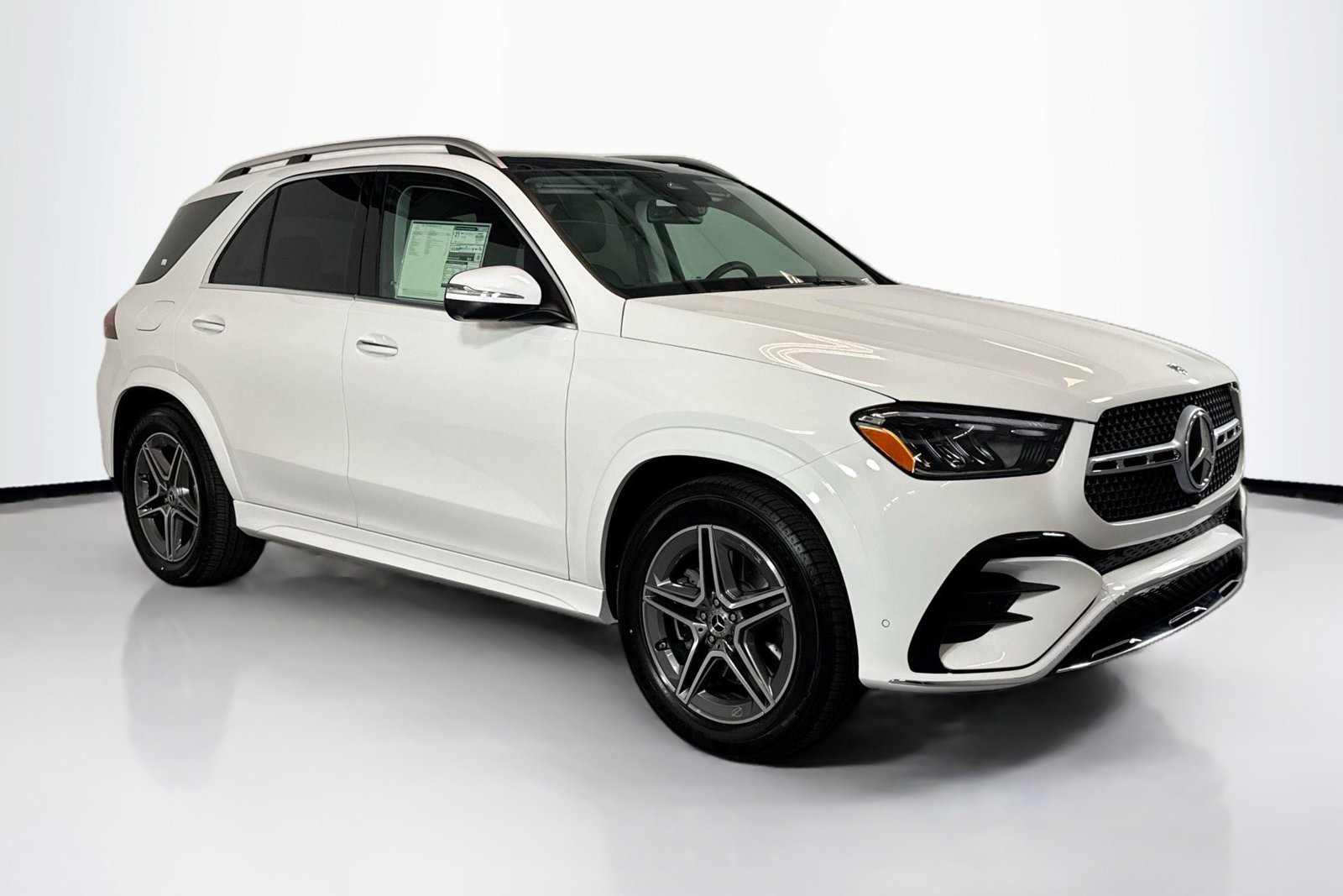 New 2026 Polar White Mercedes-Benz GLE 450 image 3