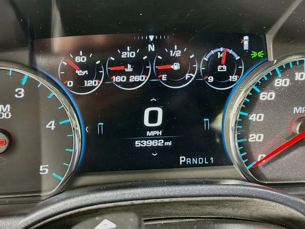 Used 2019 Red Quartz Tintcoat GMC Denali image 13