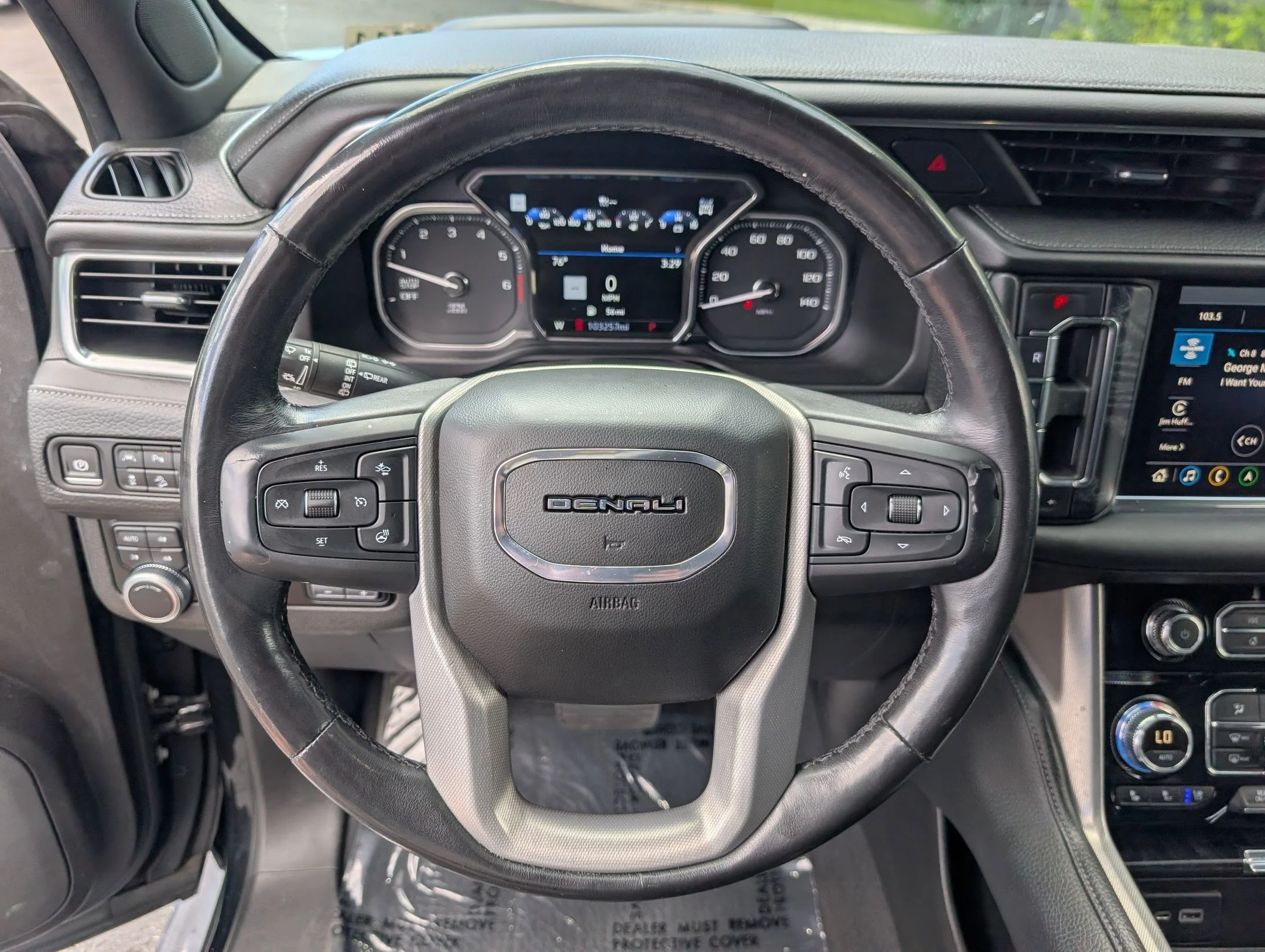 2021 GMC Yukon XL Denali - Photo 16