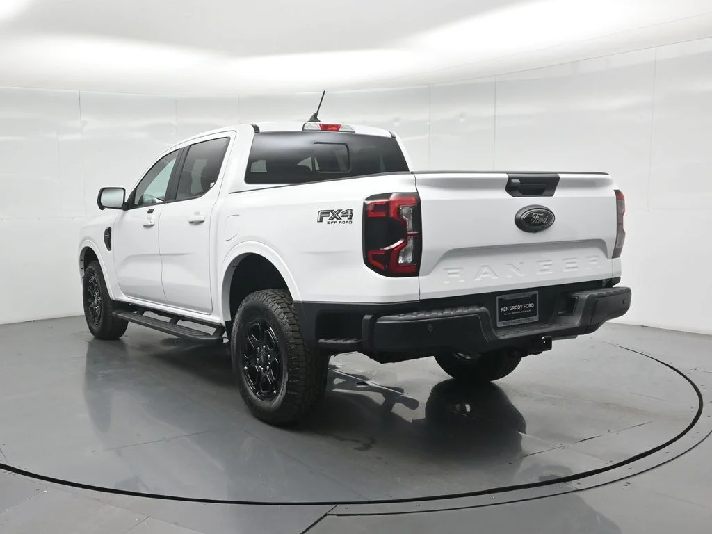 New 2026 Oxford White Ford Lariat image 26