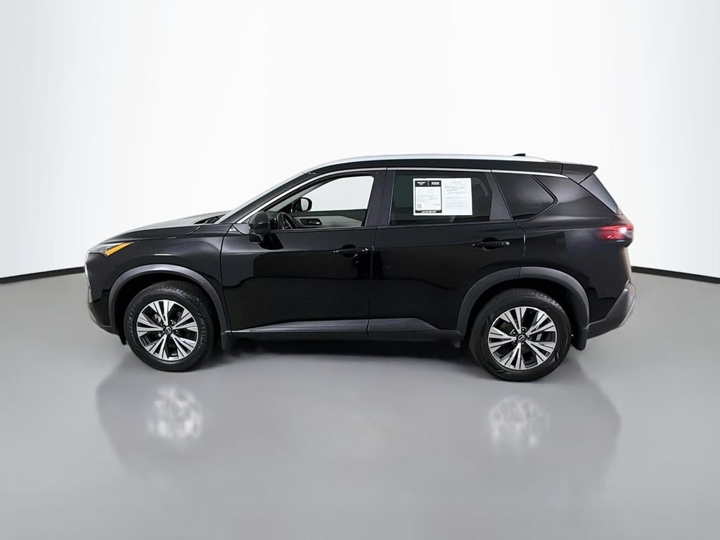 Used 2023 Super Black Nissan SV image 4
