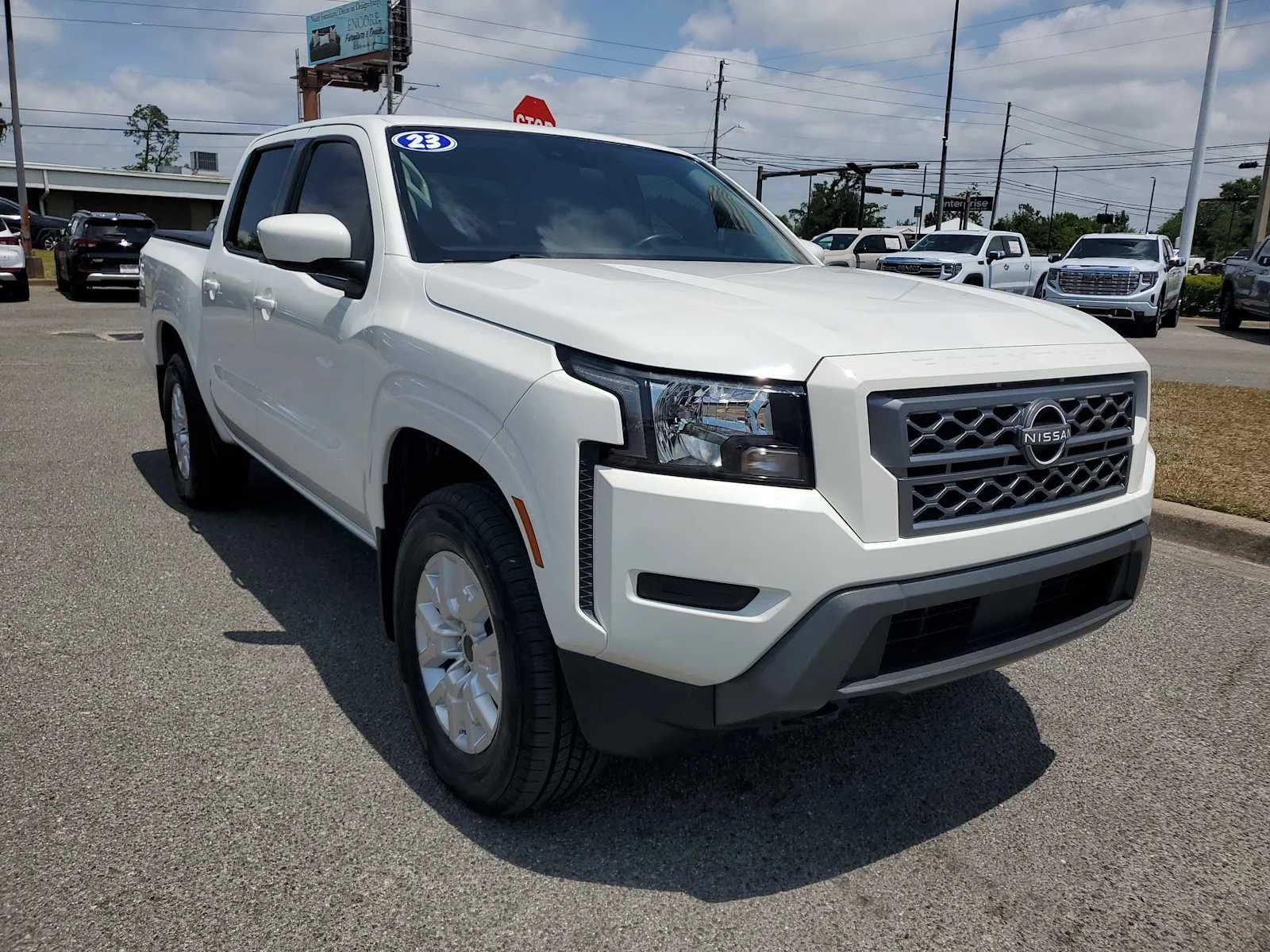 2023 Nissan Frontier SV - Photo 8