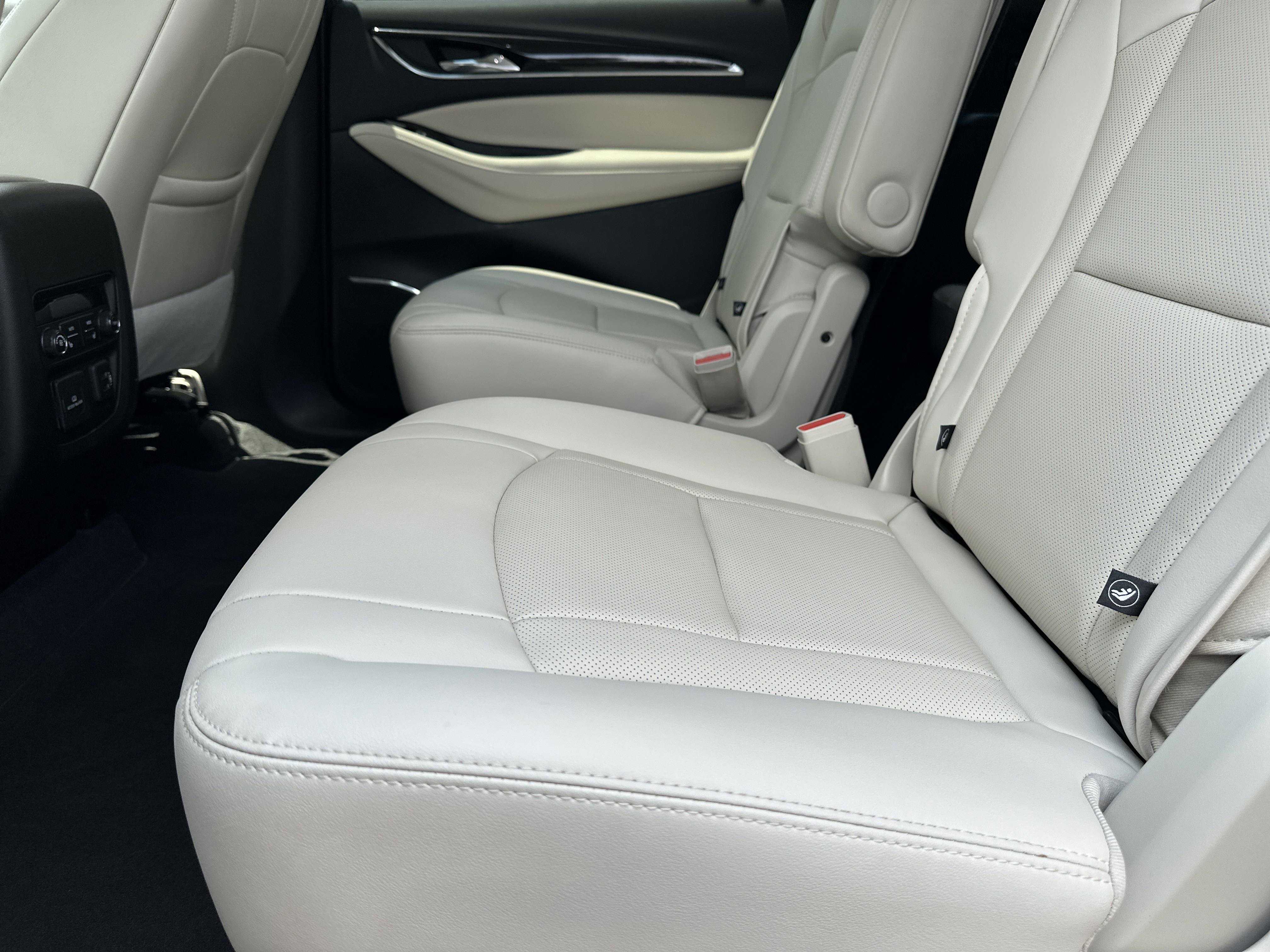 2023 Buick Enclave Premium - Photo 21