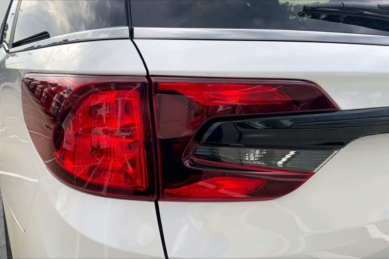 New 2026 Platinum White Pearl Honda EX-L image 14