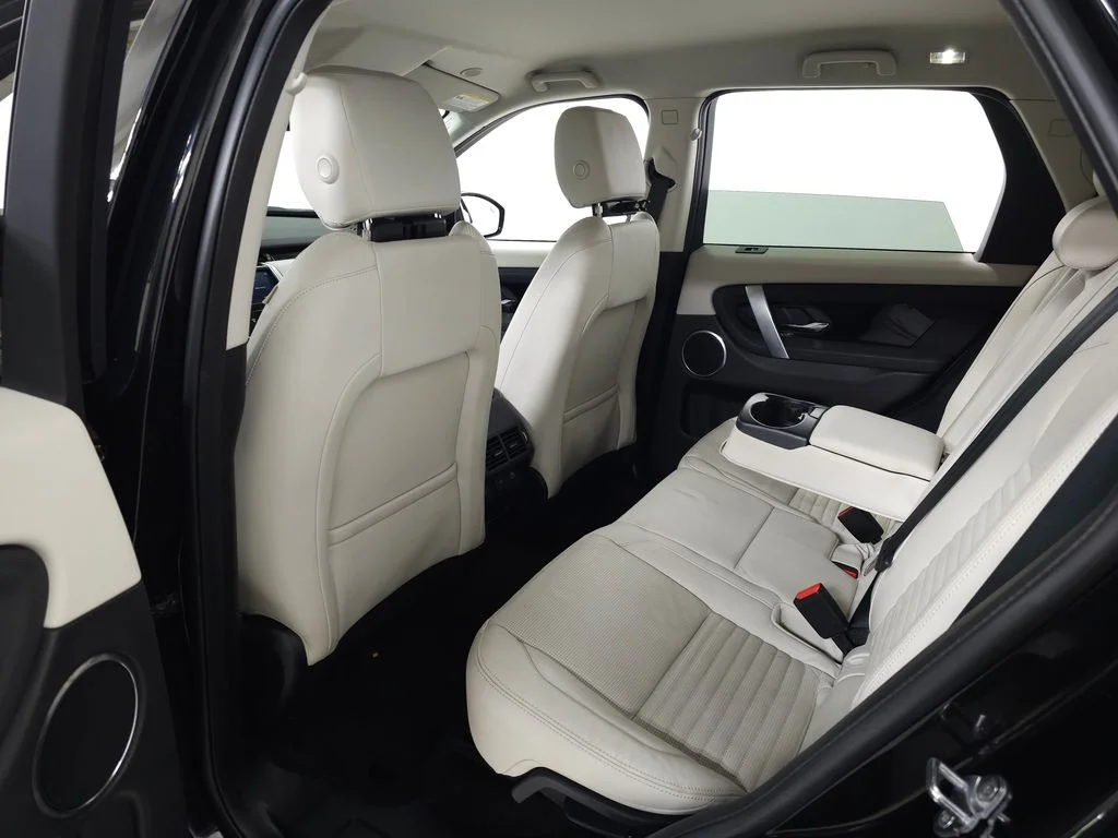 Used 2022 Black Land Rover S image 35