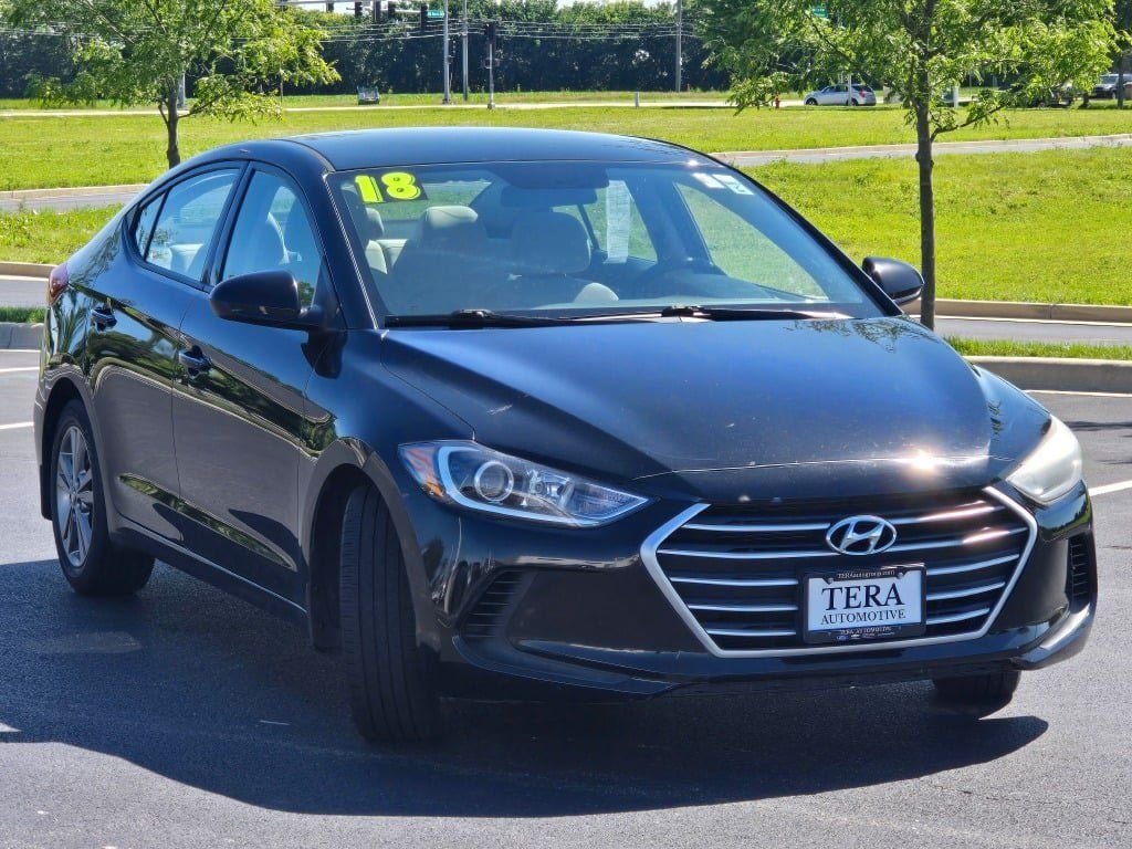 Certified Used 2018 Phantom Black Hyundai SEL image 4