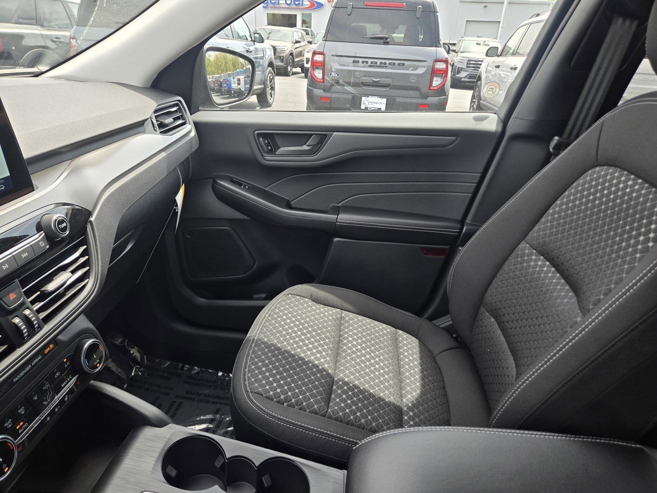 New 2026 Agate Black Metallic Ford Active image 9