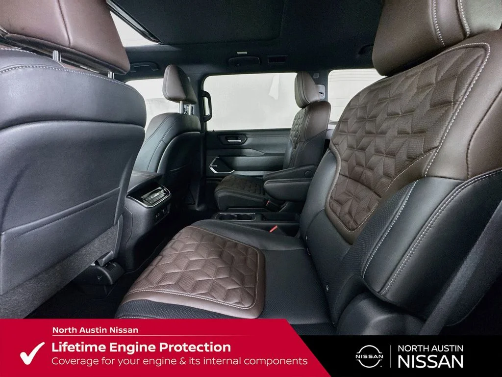 New 2026 White Nissan Platinum Reserve image 31