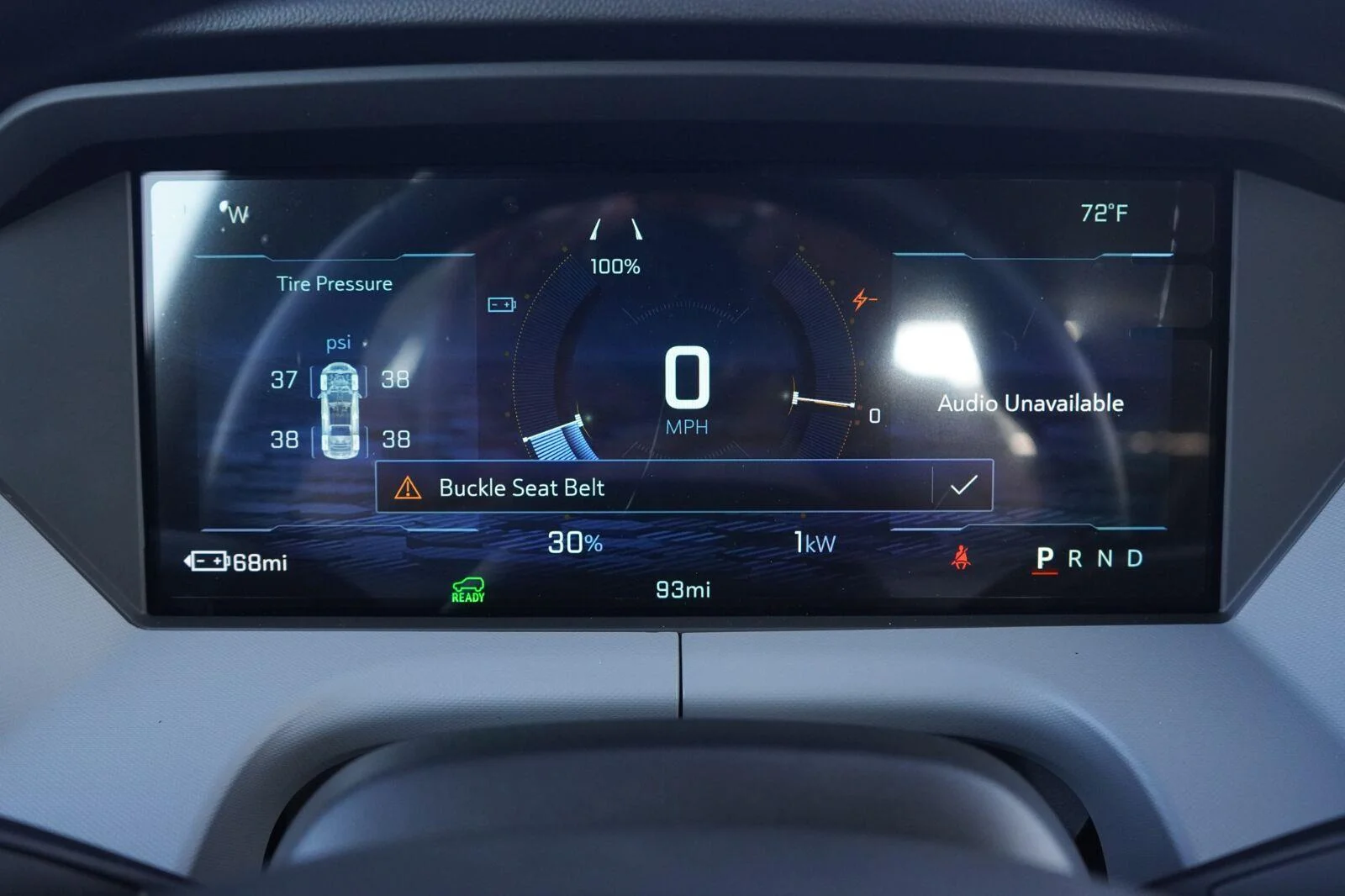 2027 Chevrolet Bolt LT - Photo 17