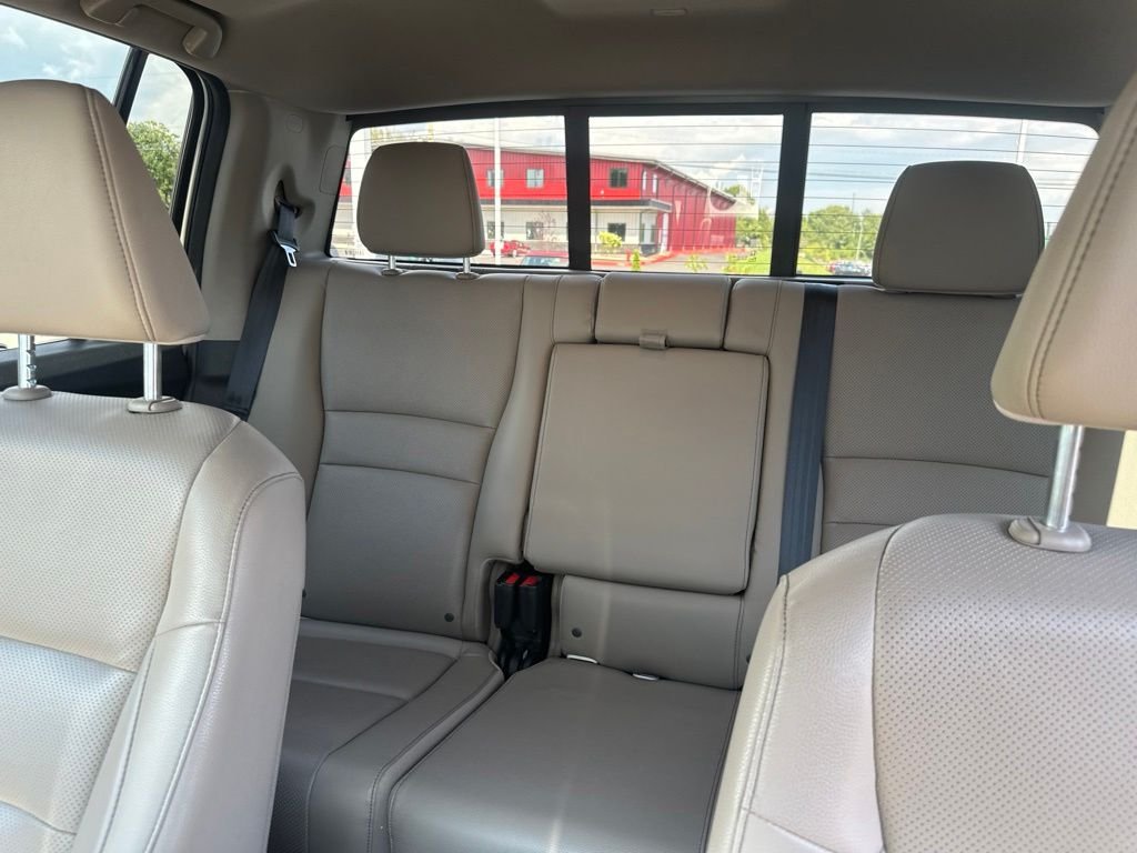 Used 2022 White Honda RTL-E image 26