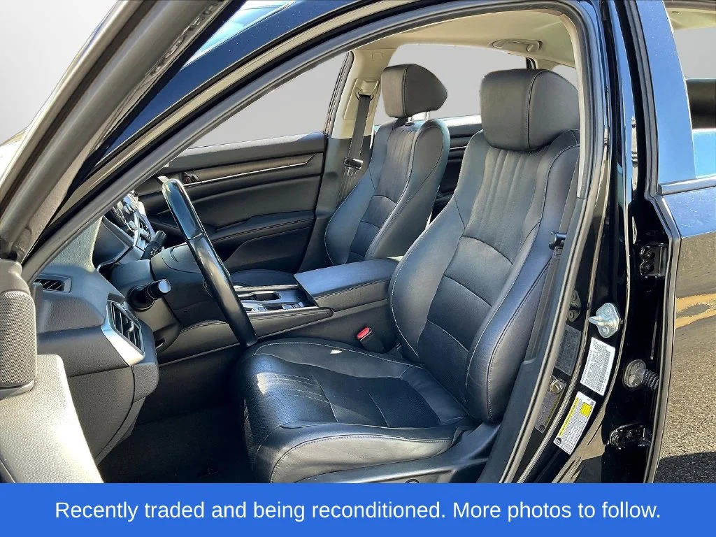 Used 2019 Crystal Black Pearl Honda EX-L image 20