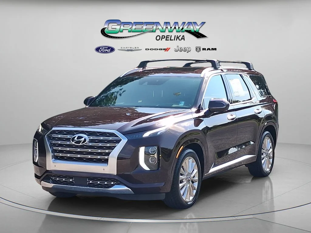 Used 2020 Red Hyundai Limited image 3