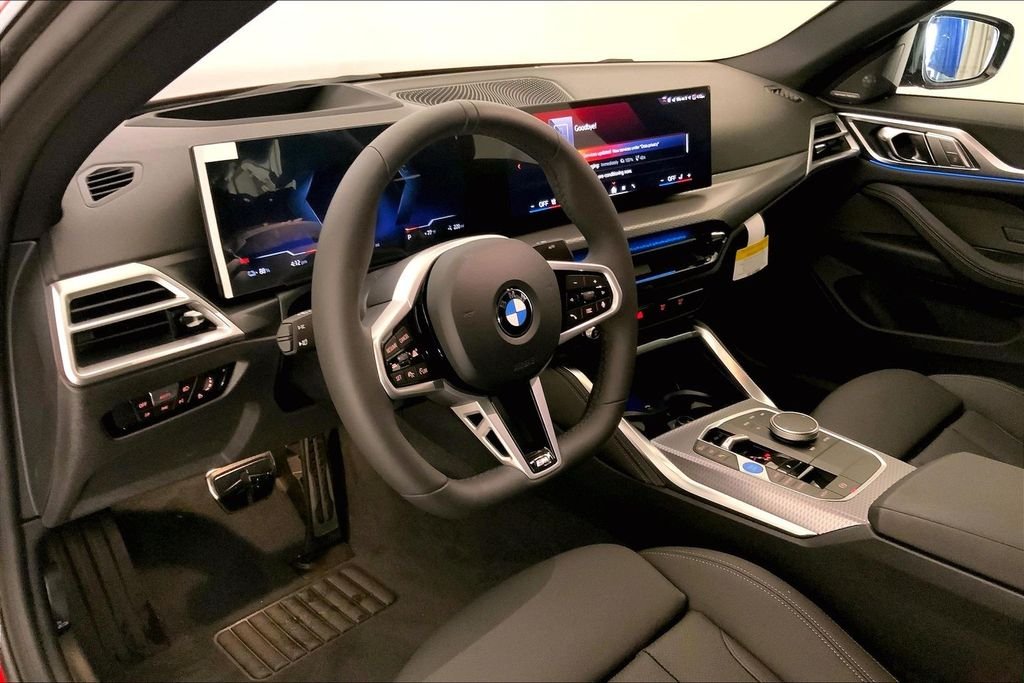 New 2026 Vegas Red Metallic BMW xDrive40 image 4