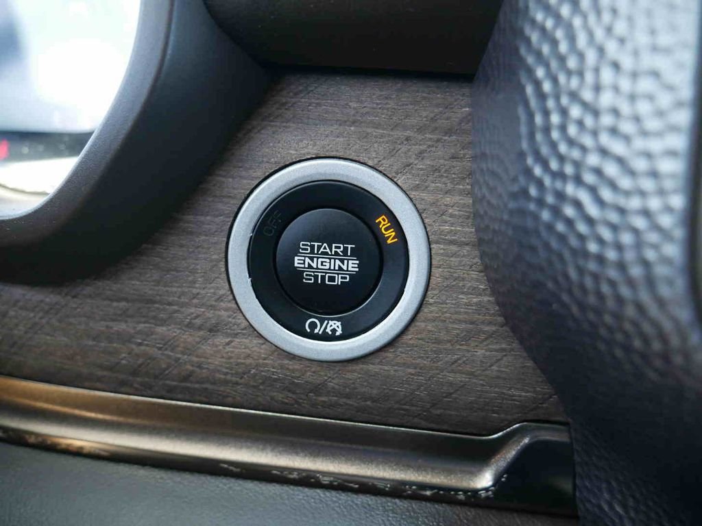 Used 2025 Black Ram Limited image 37