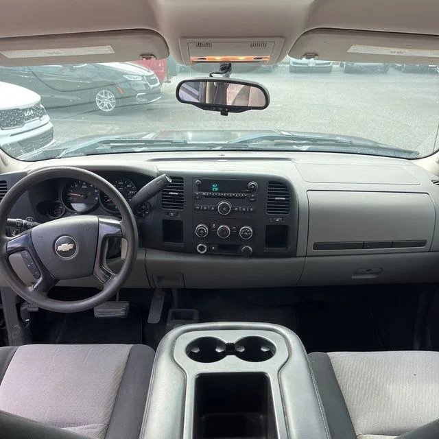 Used 2008 Red Chevrolet LS image 19