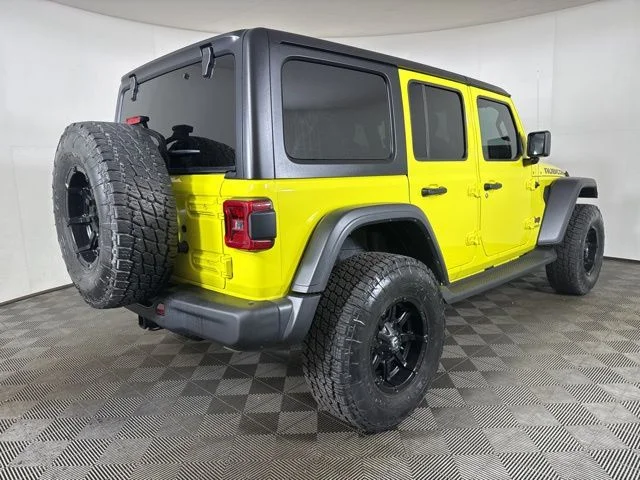 Used 2022 Yellow Jeep Unlimited Rubicon image 3