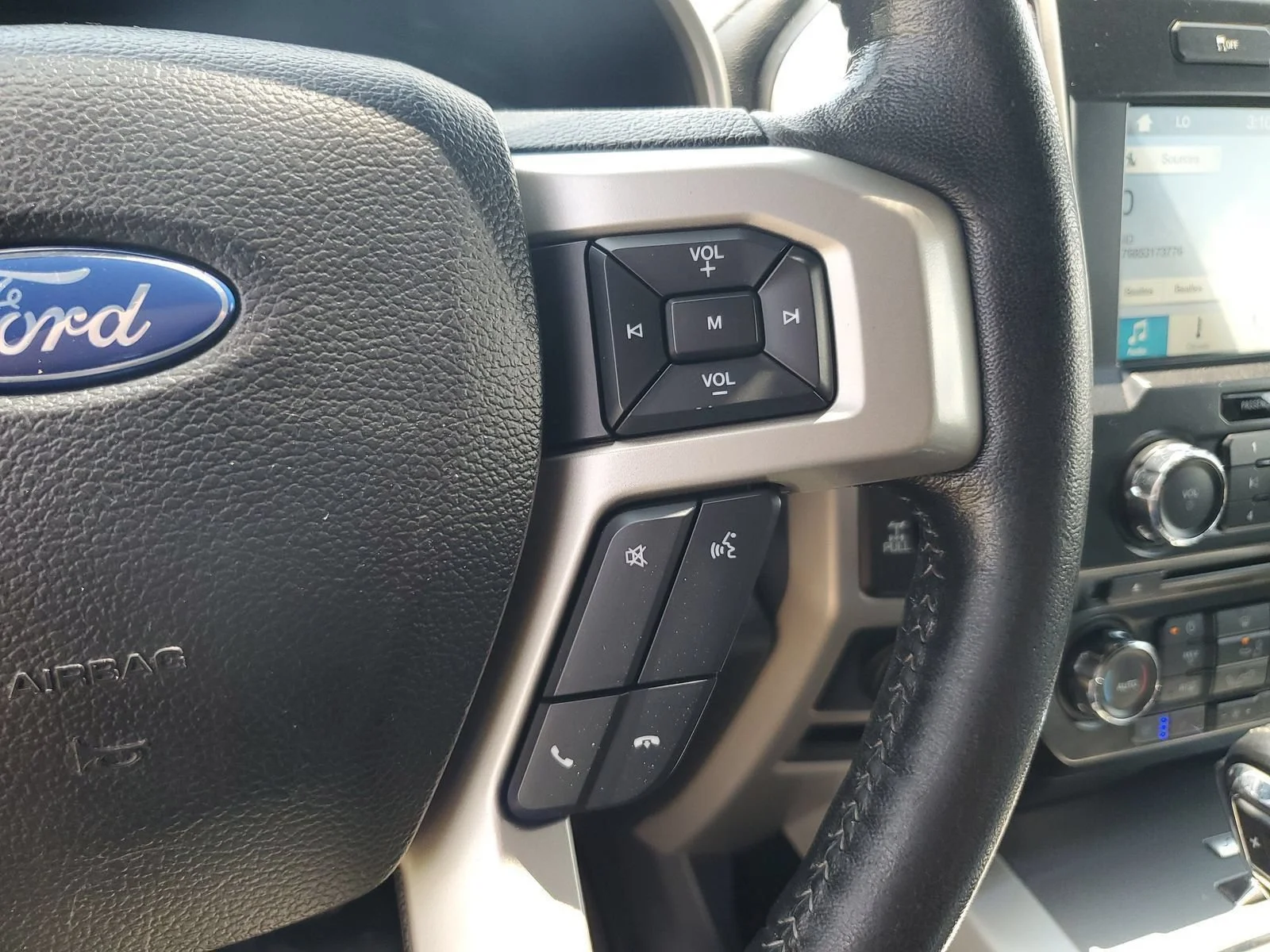Used 2017 Black Ford Lariat image 19
