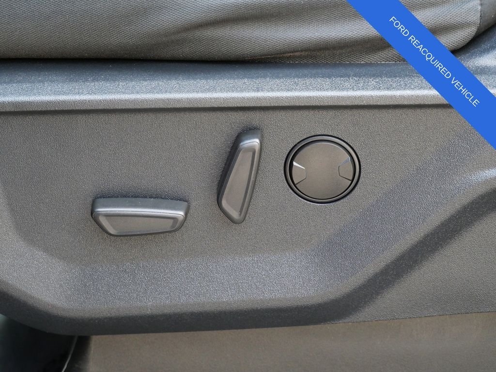 Used 2022 Red Ford XLT image 10