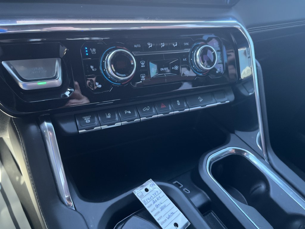 Used 2024 White GMC Denali Ultimate image 20