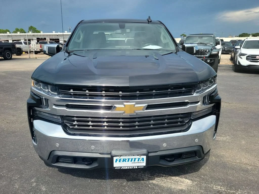 Certified Used 2020 BLACK Chevrolet LT image 29