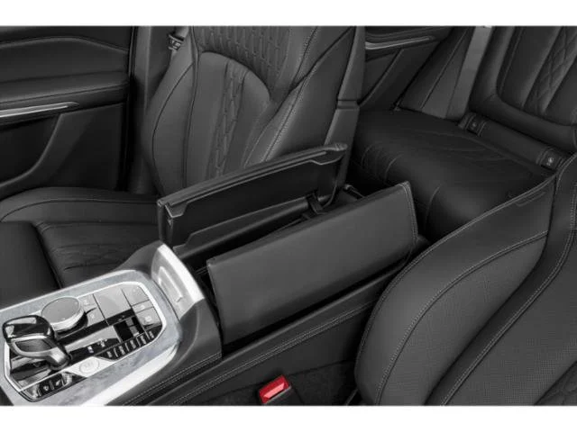 Used 2022 Phytonic Blue Metallic BMW M50i image 17