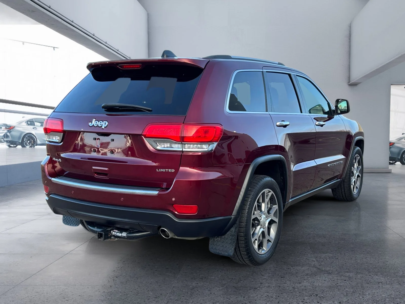 Used 2019 Red Jeep Limited image 5