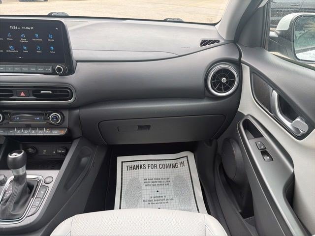 Used 2022 Lunar White Hyundai Limited image 21