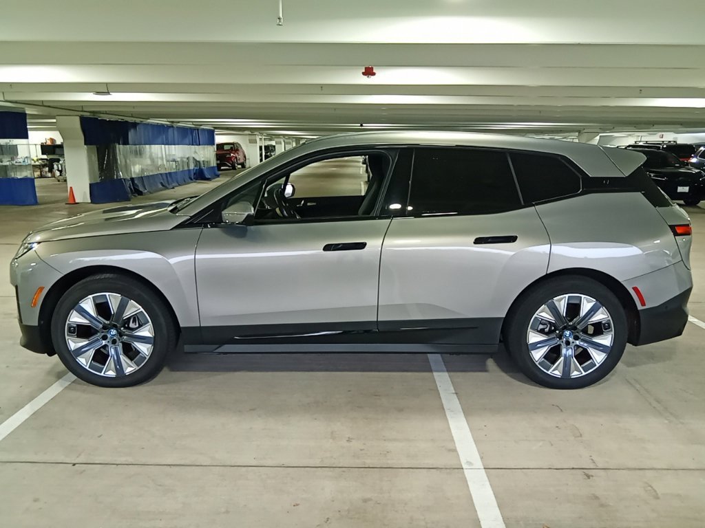 Certified Used 2024 Gray BMW xDrive50 image 8
