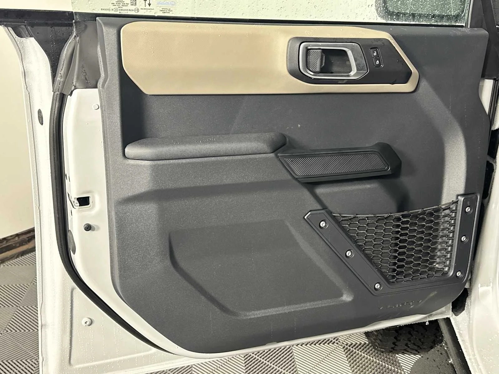 New 2026 Avalanche Gray Ford Big Bend image 10