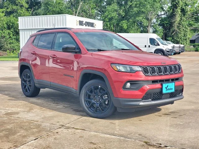 New 2026 Red Hot Pearl-Coat Exterior Paint Jeep Latitude image 29